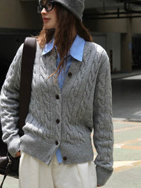 Retro Twisted Knit Cardigan_BDHL6529