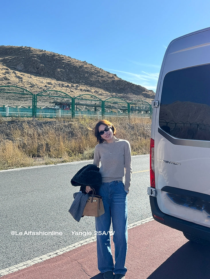 Relaxed-Fit Knit Tops_BDHL7922