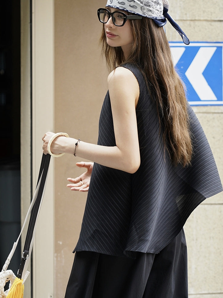 Irregular Round Neck Sleeveless Tops_BDHL7627