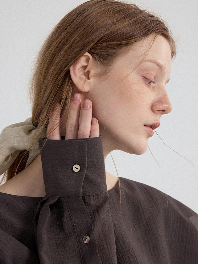 Asymmetrical Loose-Collar Blouse_BDHL8155