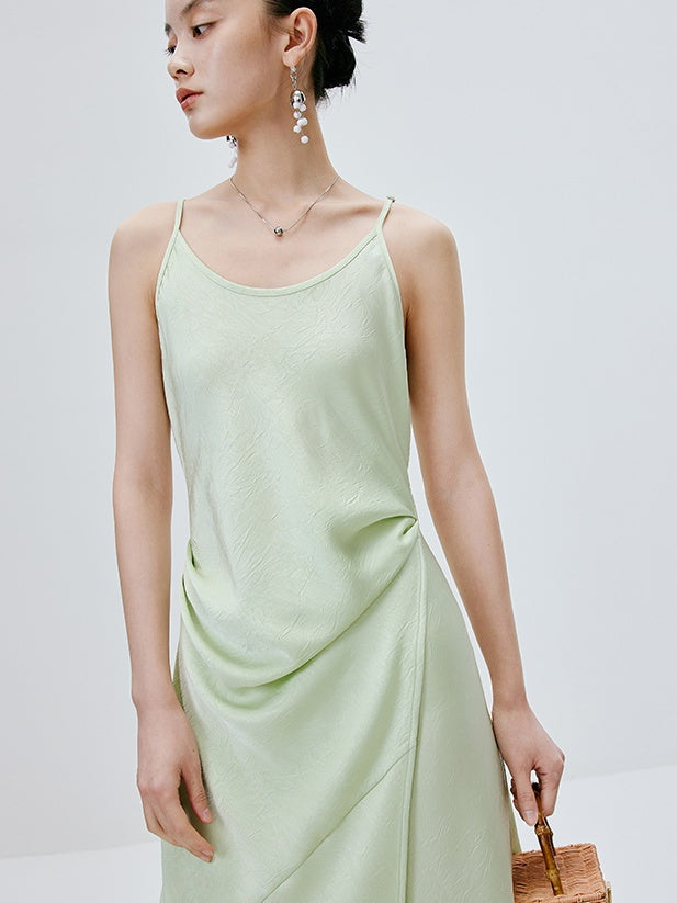 Pleated Textured Slip Dress_BDHL6323