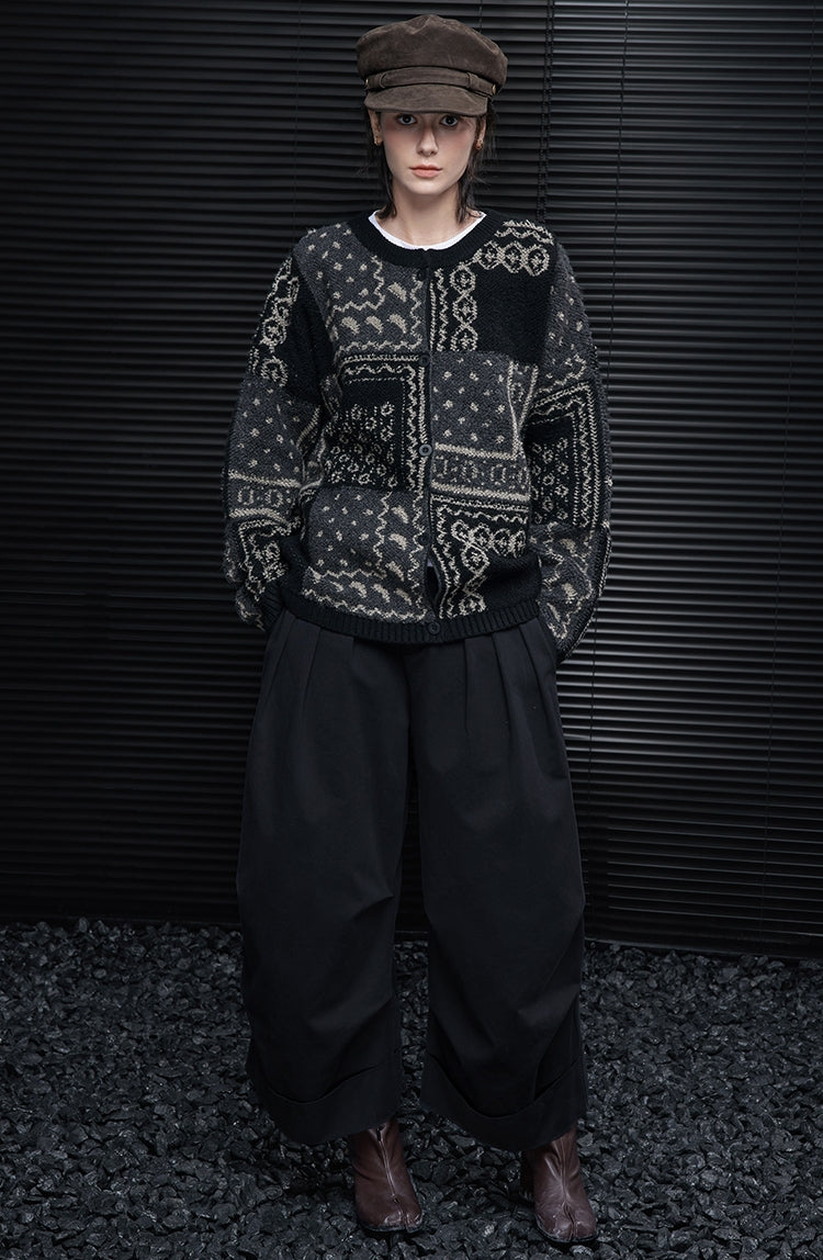 Round-Neck Knitted Cardigan_BDHL7864