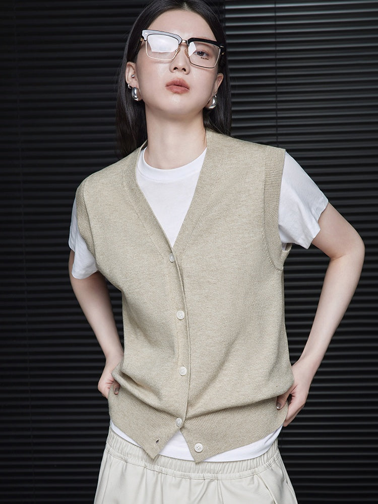 Apricot V-Neck Vest Cardigan_BDHL6369