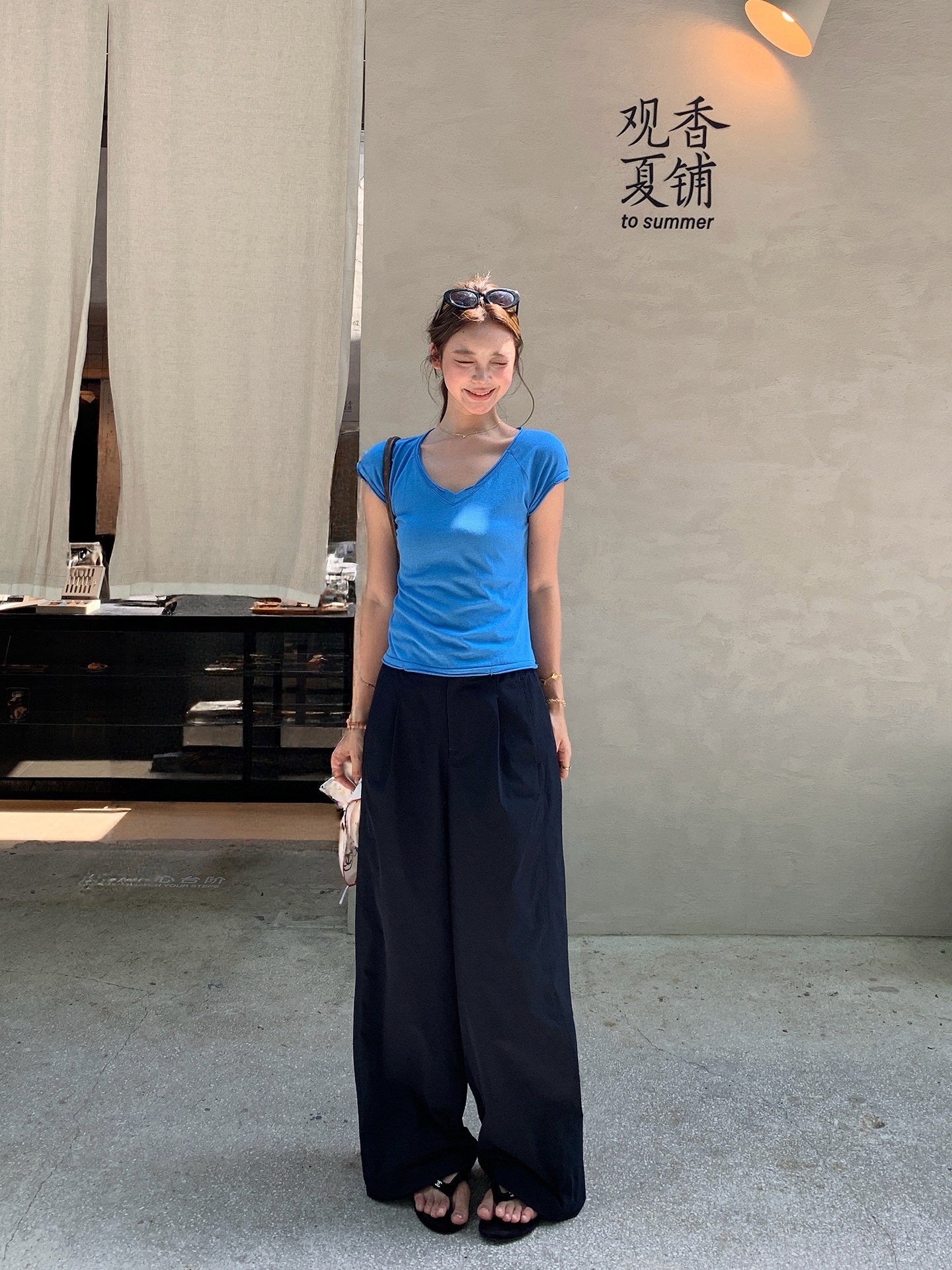 Gathered Hem Wide-Leg Pants_BDHL8343