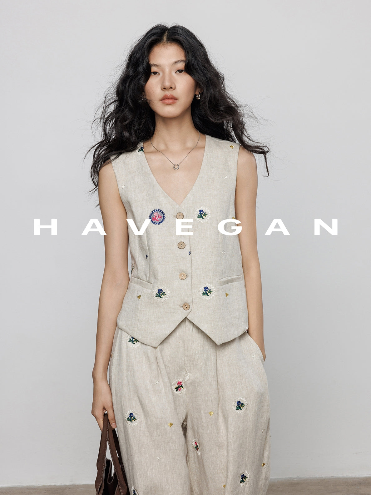 Embroidered Design Vest Or Pants_BDHL7606