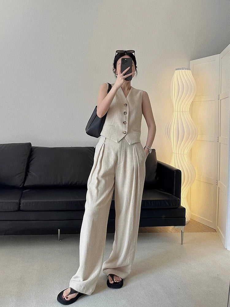 [Domestic shipping, immediate delivery, only one item] Sleeveless V-Neck Vest and Mop Pants Set_BDHL61948778