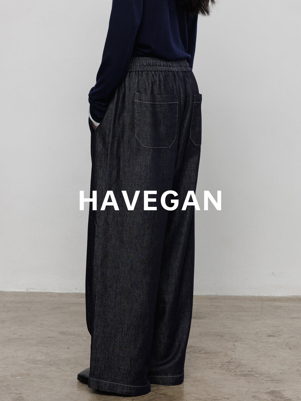 Wash-Finished Denim Wide-Leg Pants_BDHL7695