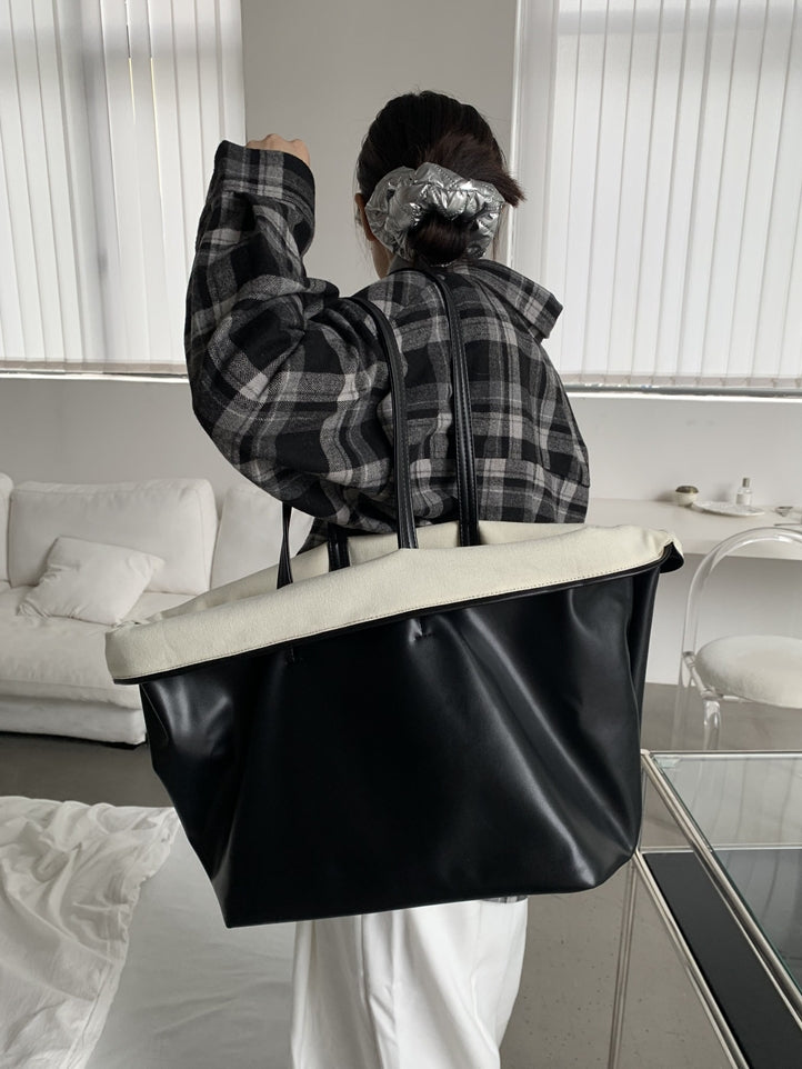 Large-Capacity Reversible Underarm Bag_BDHL8017