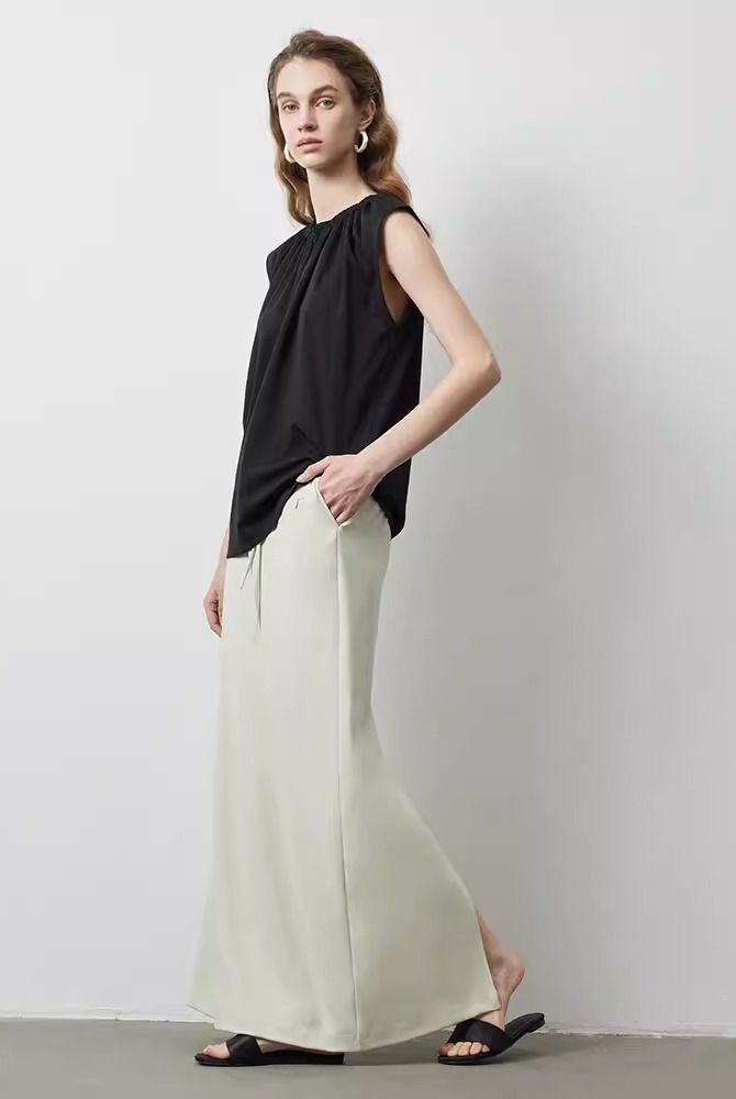 Back Slit Straight Long Skirt_BDHL6148