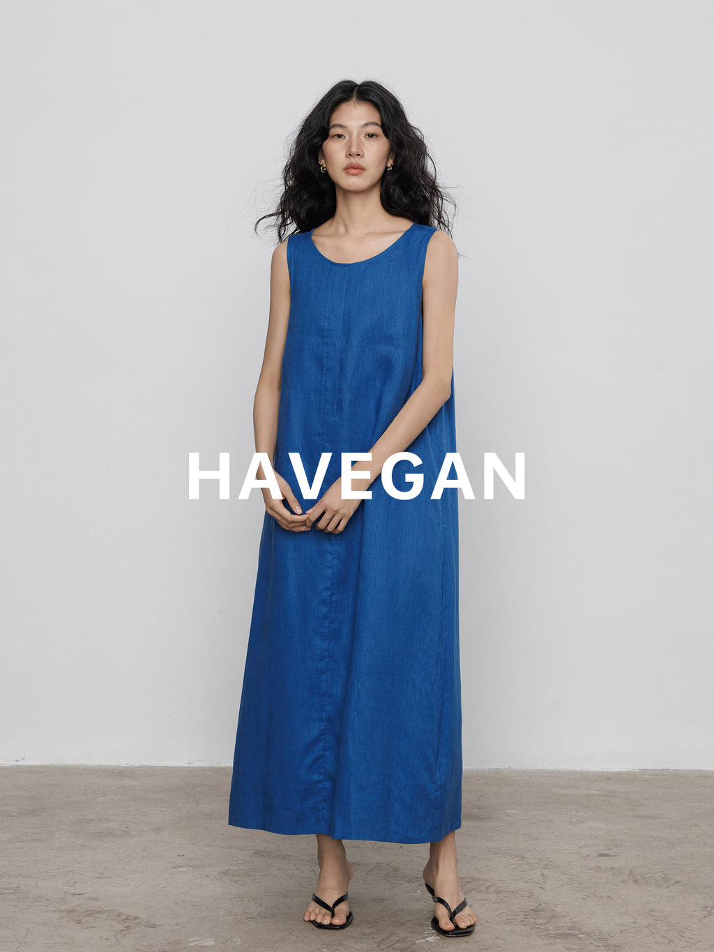 Round Neck Sleeveless Dress_BDHL7585
