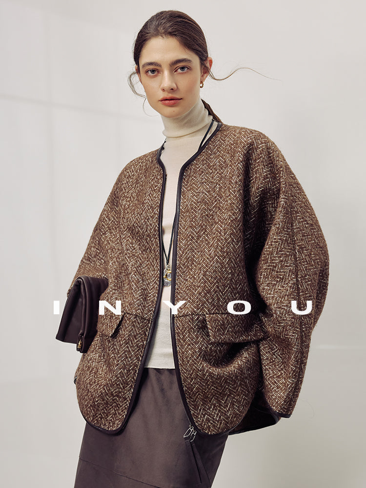 Collarless Cape Coat_BDHL7982