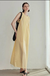 Tucked Sleeveless Dress_BDHL6118