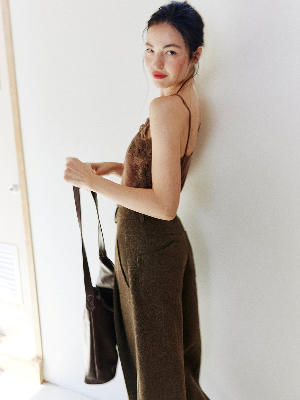 Tucked Wide-Leg Pants_BDHL7996