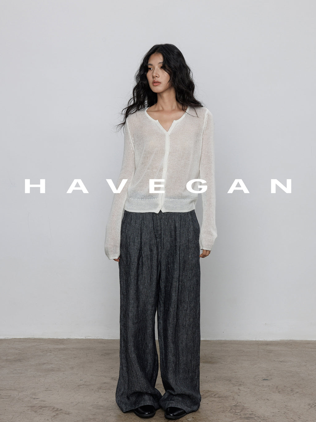 V-Neck Sheer Knit Cardigan_BDHL7783
