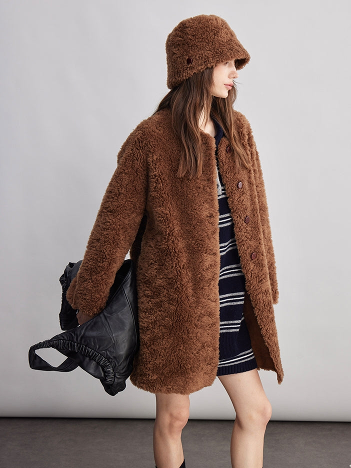 Fluffy Collarless Coat_BDHL7940
