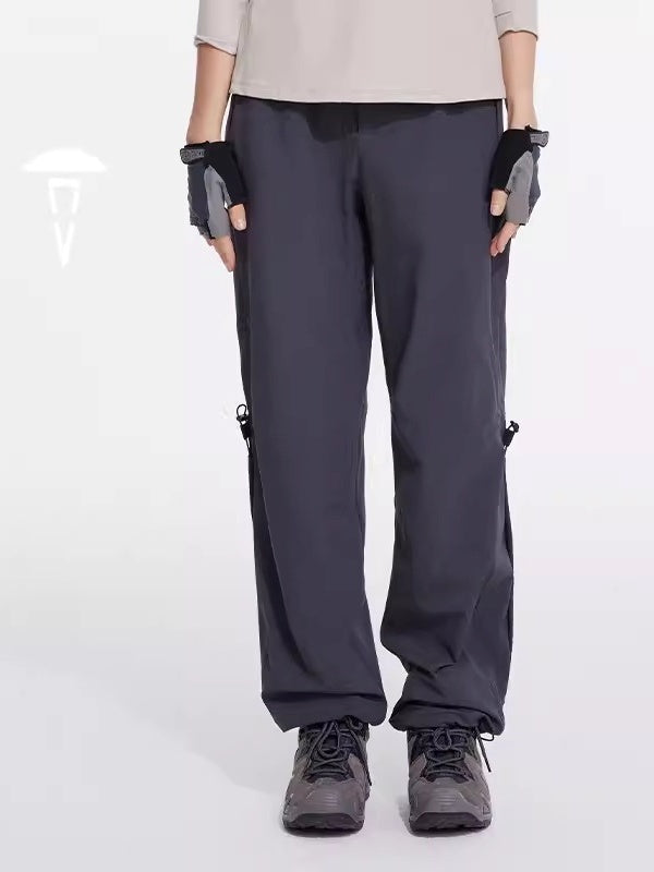 Wrinkle-Resistant Cargo Pants_BDHL6315