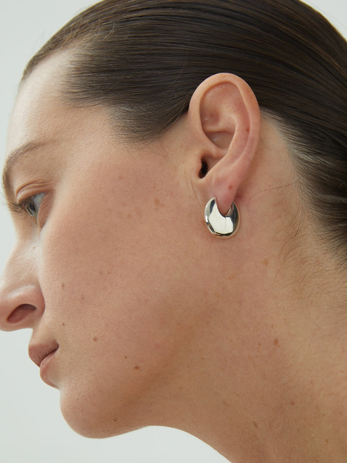 Round Silver Pierced Earrings_BDHL7463