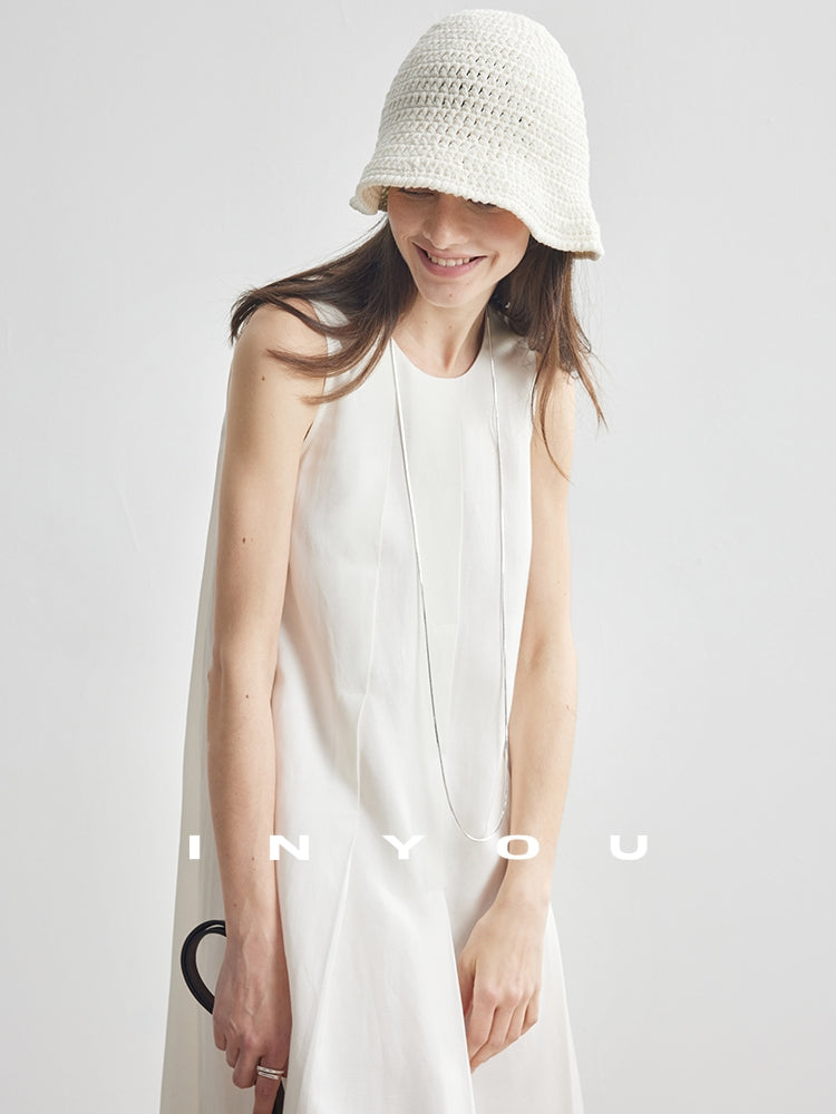 Simple Tucked Sleeveless Dress_BDHL7181