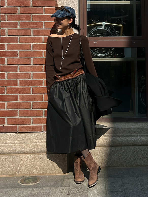 Matte A-Line Long Skirt_BDHL6728