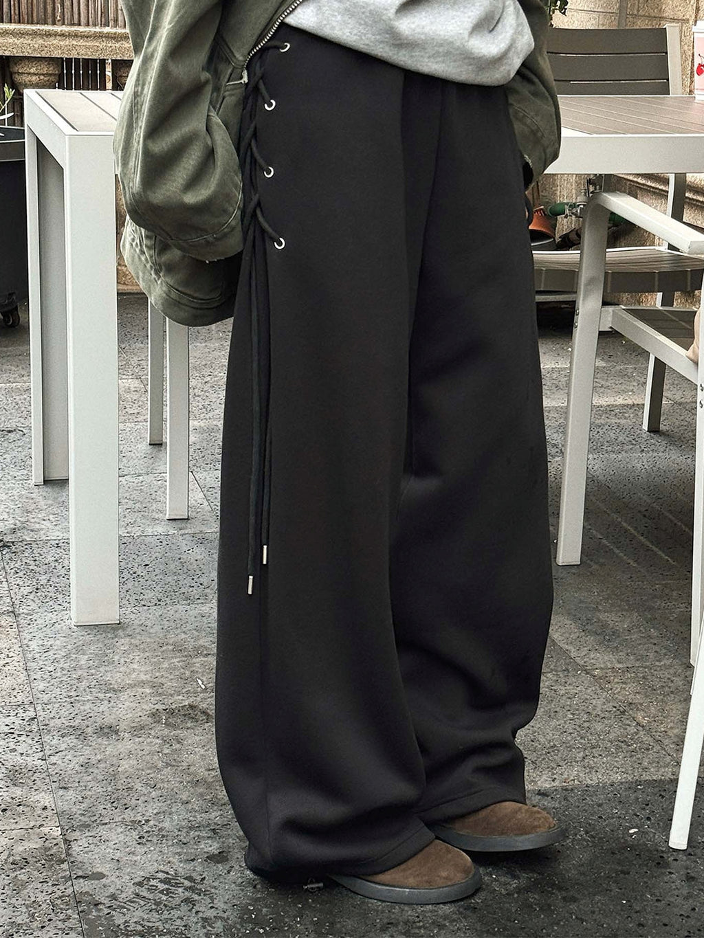 Side-Strap Wide-Leg Pants_BDHL8151