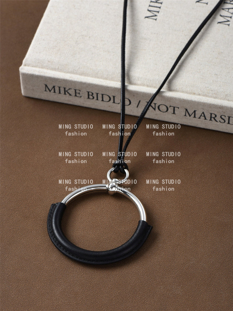 O-Shaped Circle Pendant Necklace_BDHL7439