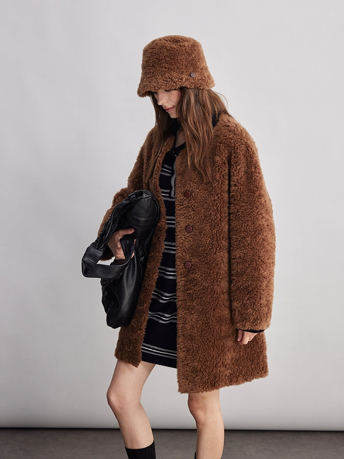 Fluffy Collarless Coat_BDHL7940