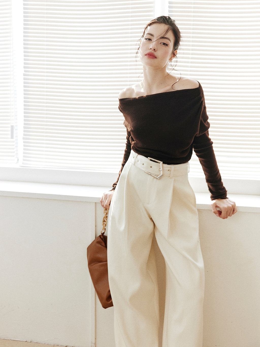 Asymmetrical One-Shoulder Knit Tops_BDHL7997