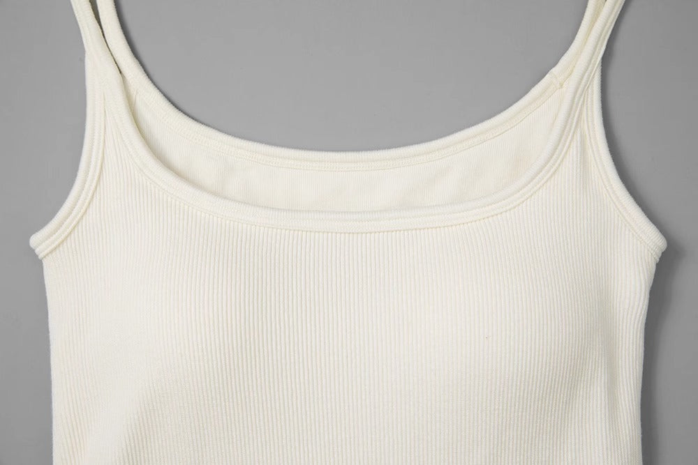 Slim-Fit Simple Camisole_BDHL7411