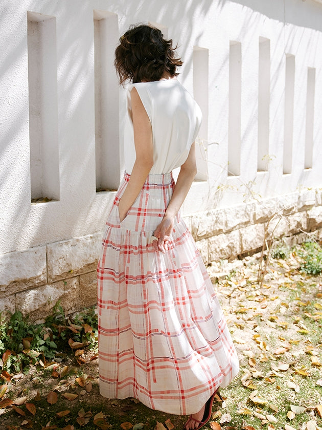 Red Chequered Swing Skirt_BDHL7473