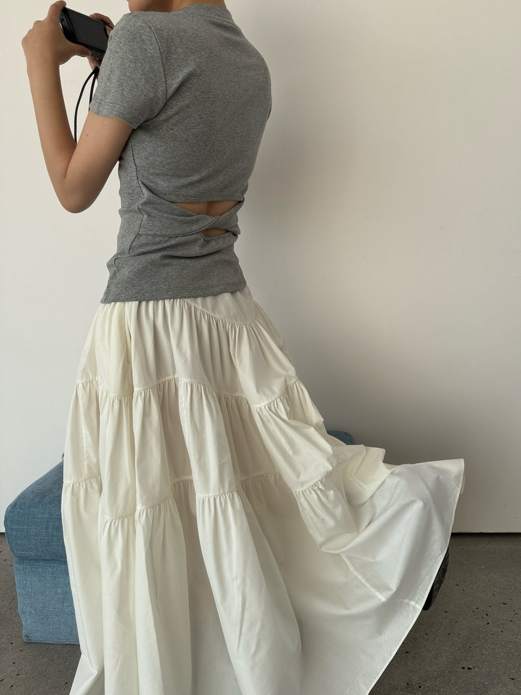 Backless Short-Sleeved Slim Tops_BDHL7595