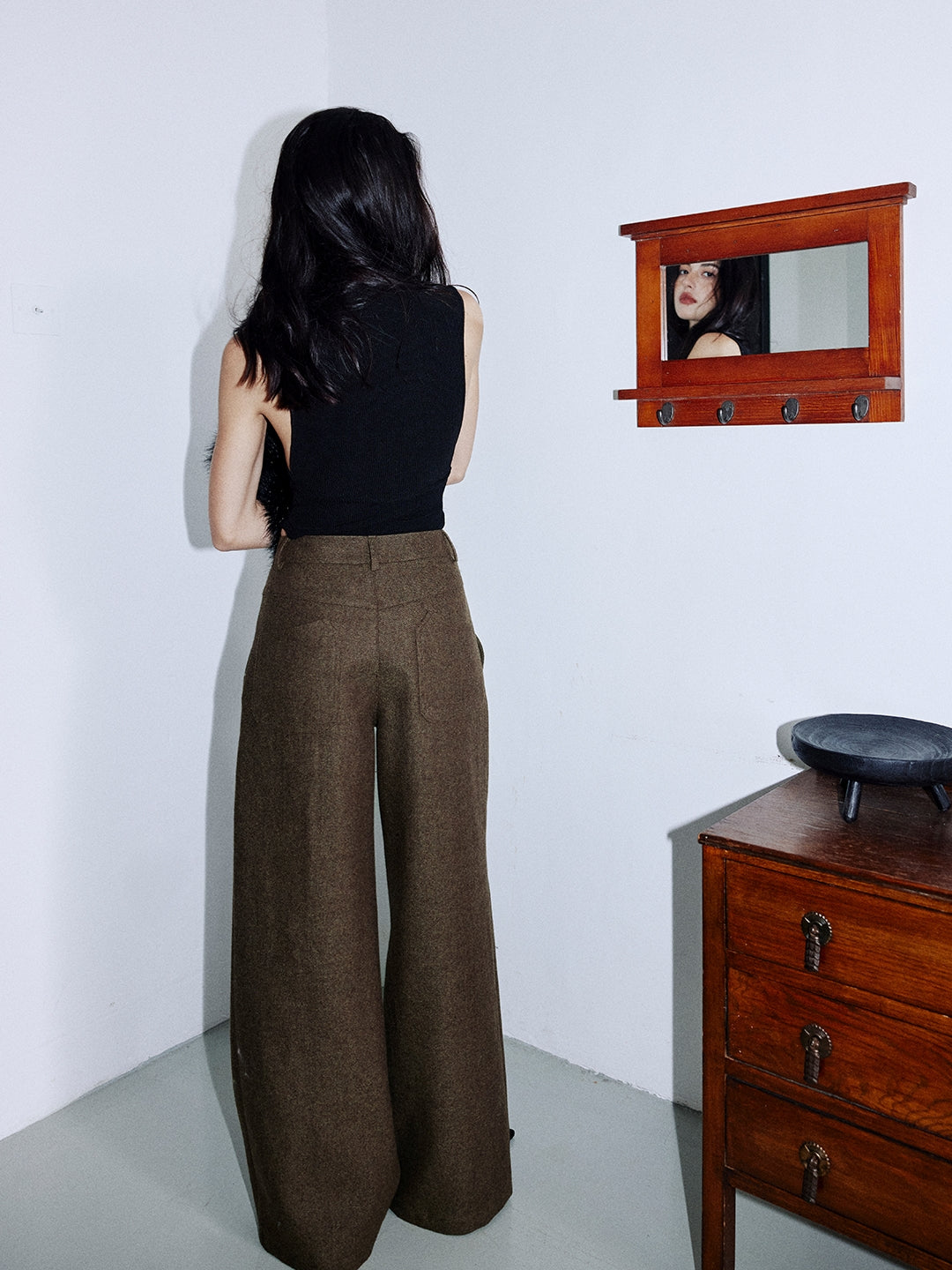 Tucked Wide-Leg Pants_BDHL7996