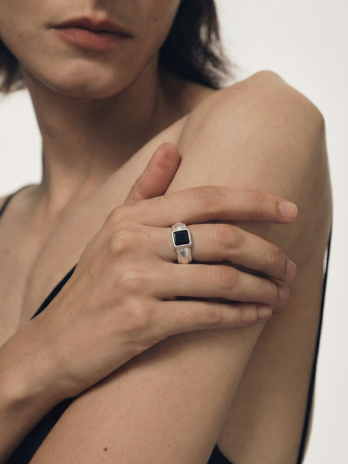 Square Stone Open Ring_BDHL8464