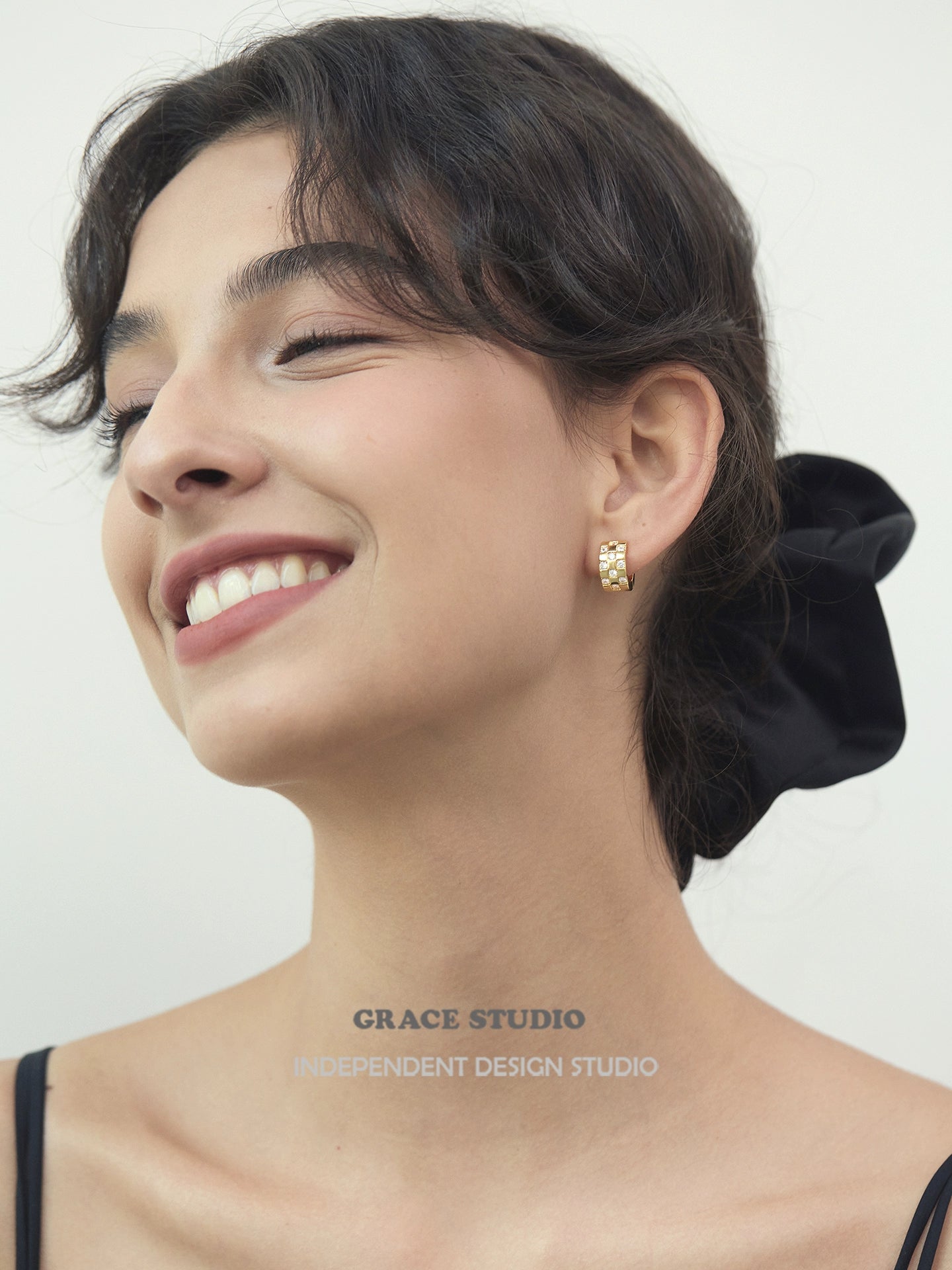 Checkerboard Metal pierced earrings_BDHL7681