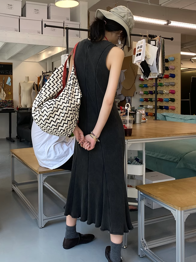 Fishtail Sleeveless Dress_BDHL7407