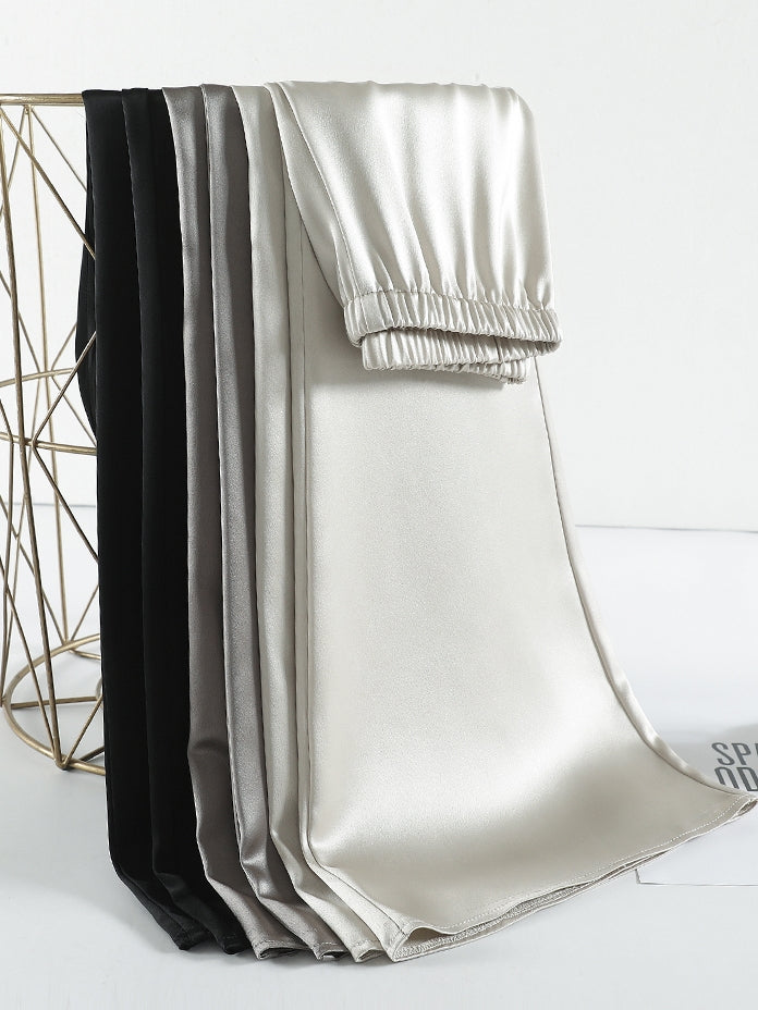 Flared Shiny Horseshoe Pants_BDHL7222