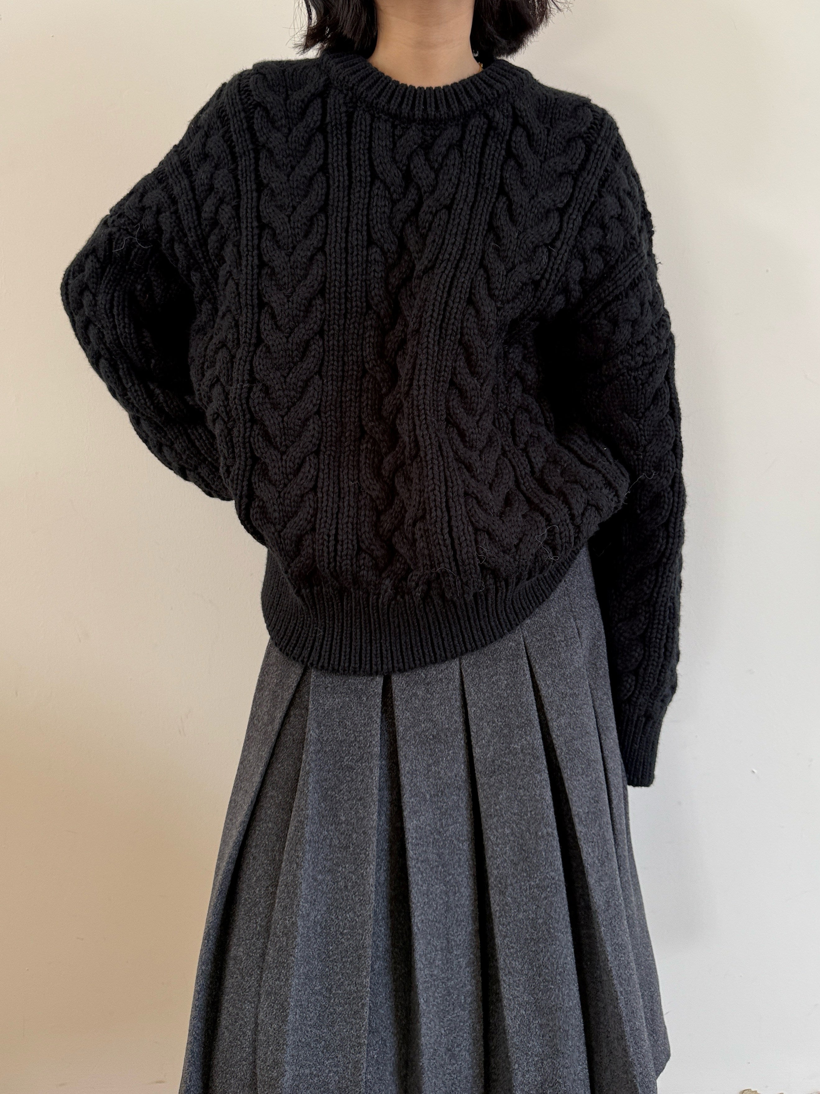 3D Cable Knit Sweater_BDHL8111