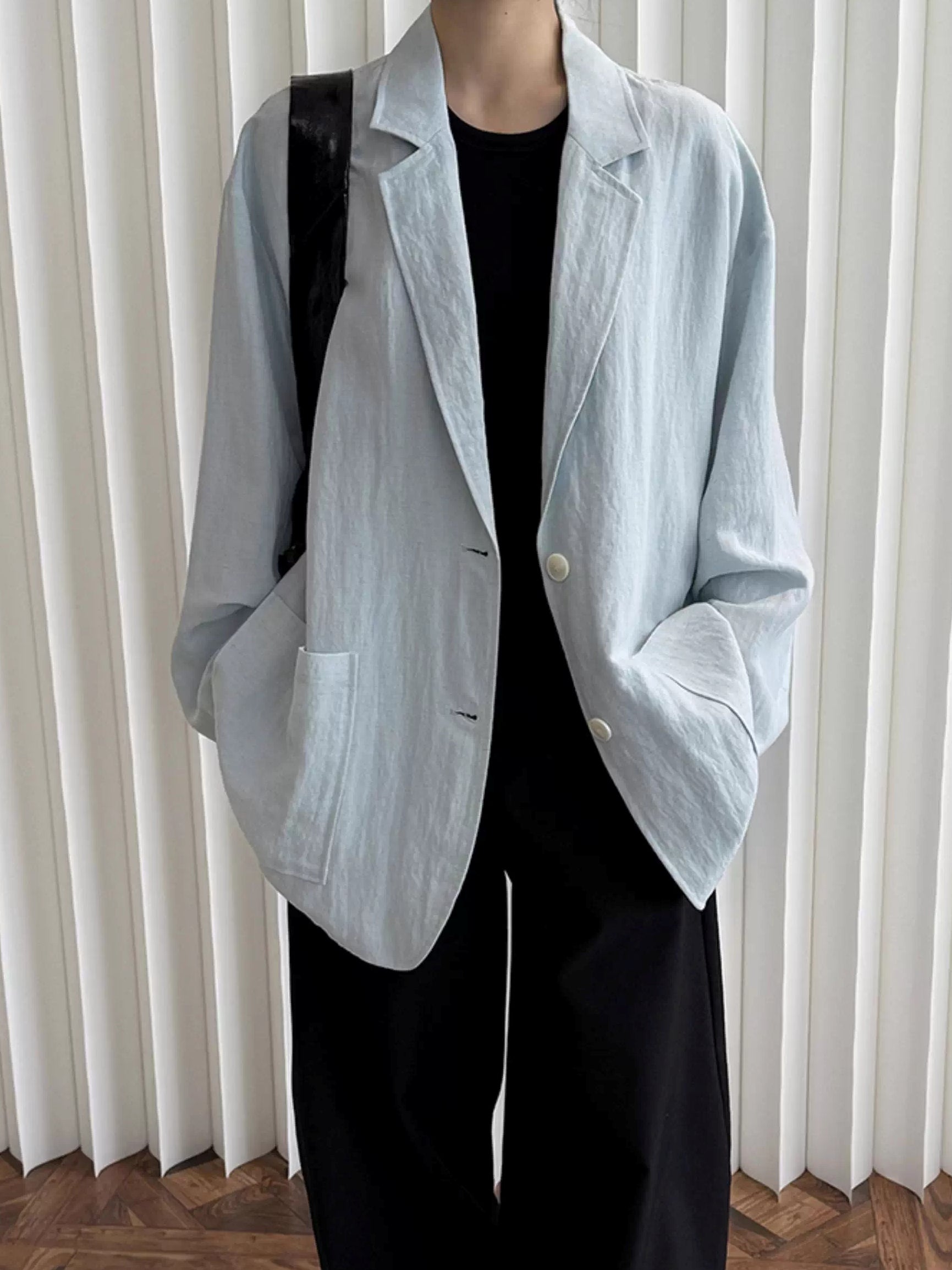 Loose-Fitting Linen Suit Jacket_BDHL7380