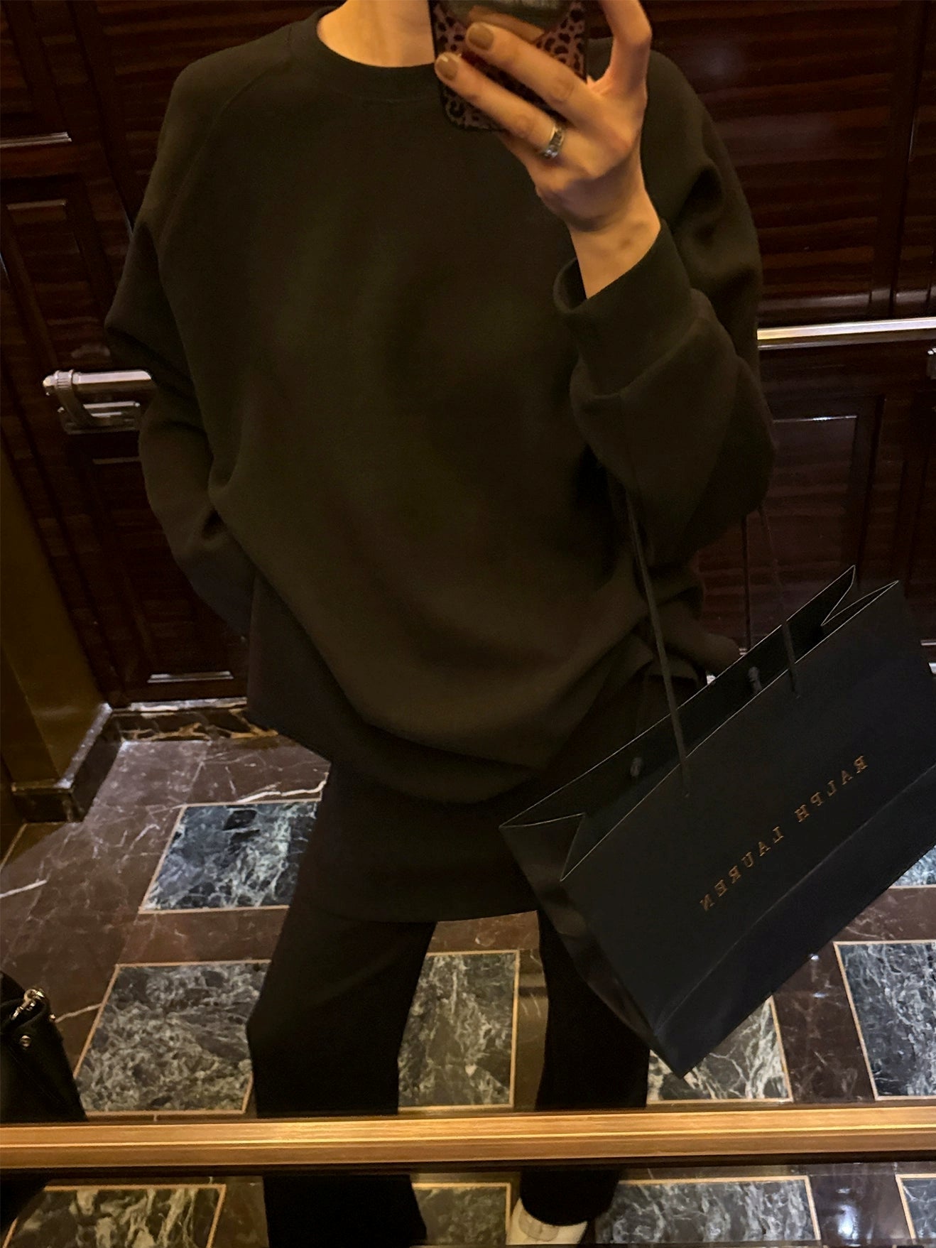 Loose-Fitting Sweatshirt Or Flared Skirt Pants_BDHL8007