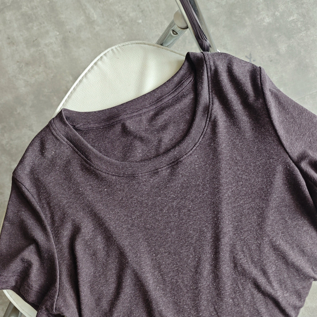 Deep U-Neck Short-Sleeved Tops_BDHL7577