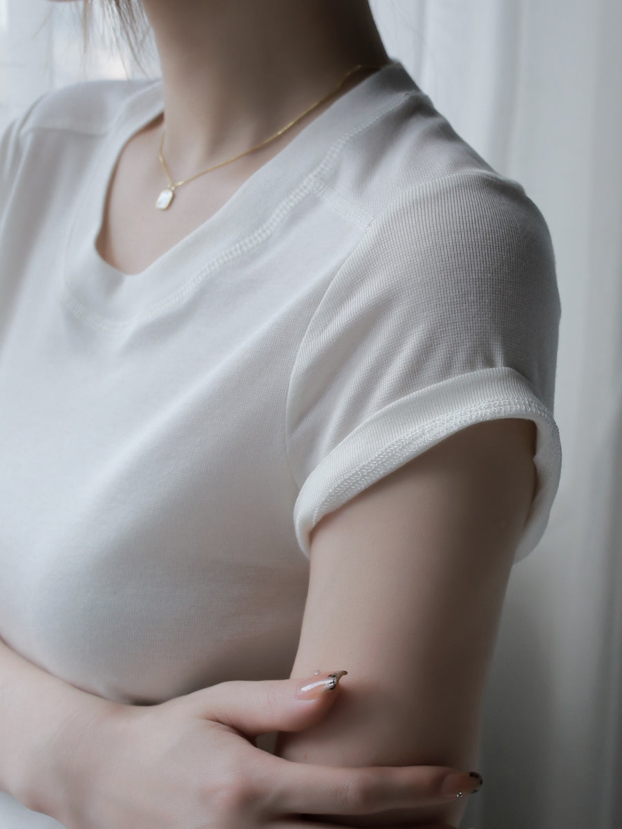 3D Split Round Neck T-Shirt_BDHL7575