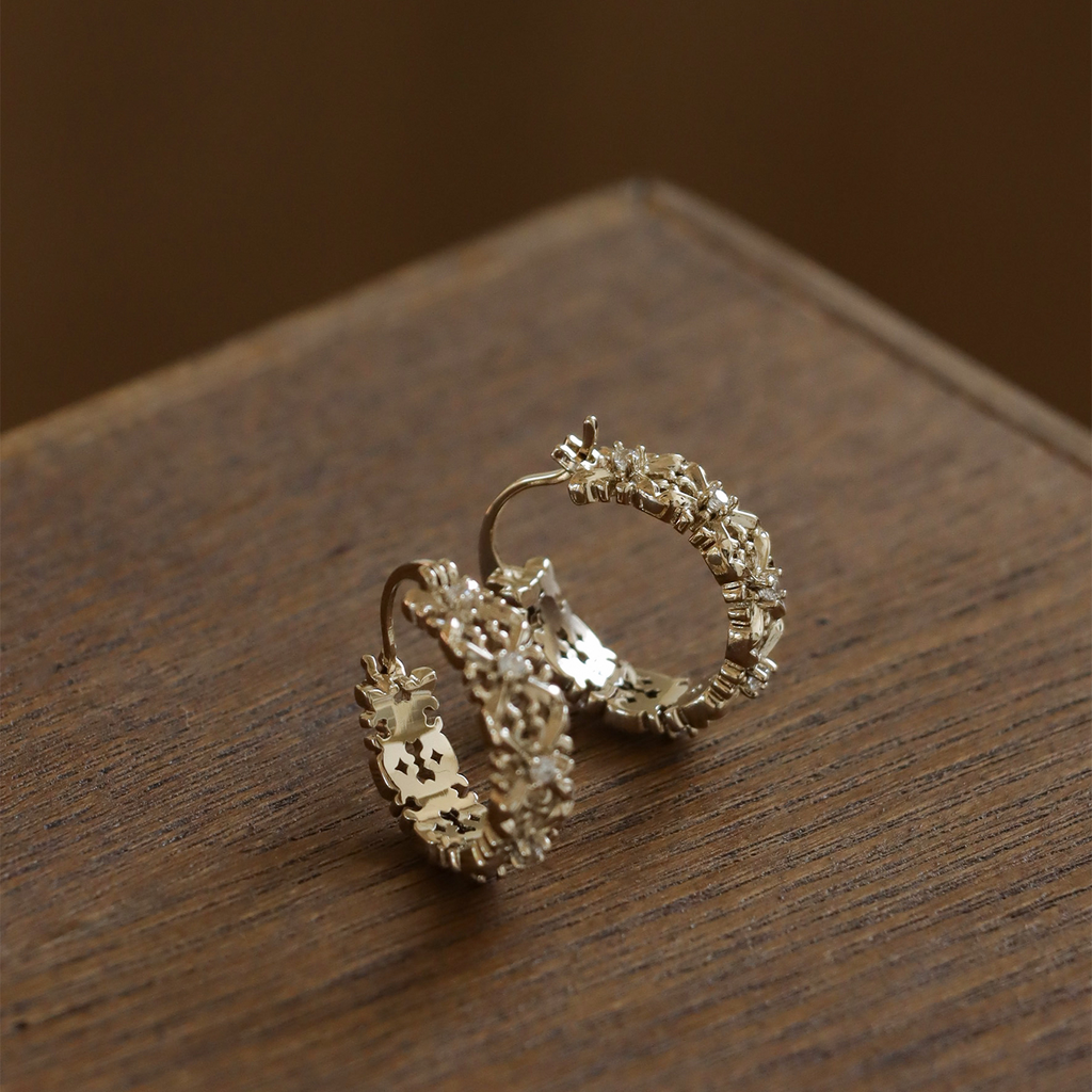 Iris Flower Hoop Earrings_BDHL8474