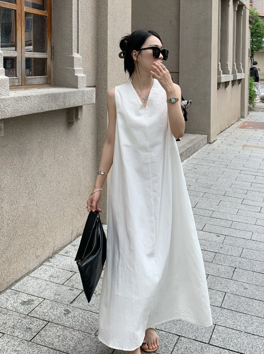 V-Neck Loose Fit Sleeveless Dress_BDHL6172