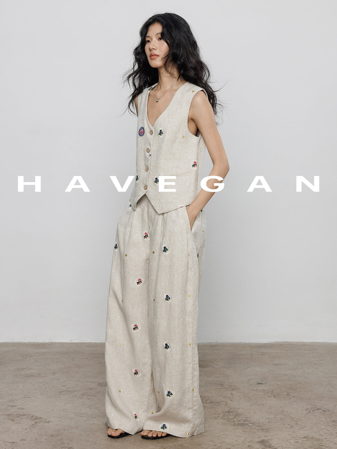 Embroidered Design Vest Or Pants_BDHL7606