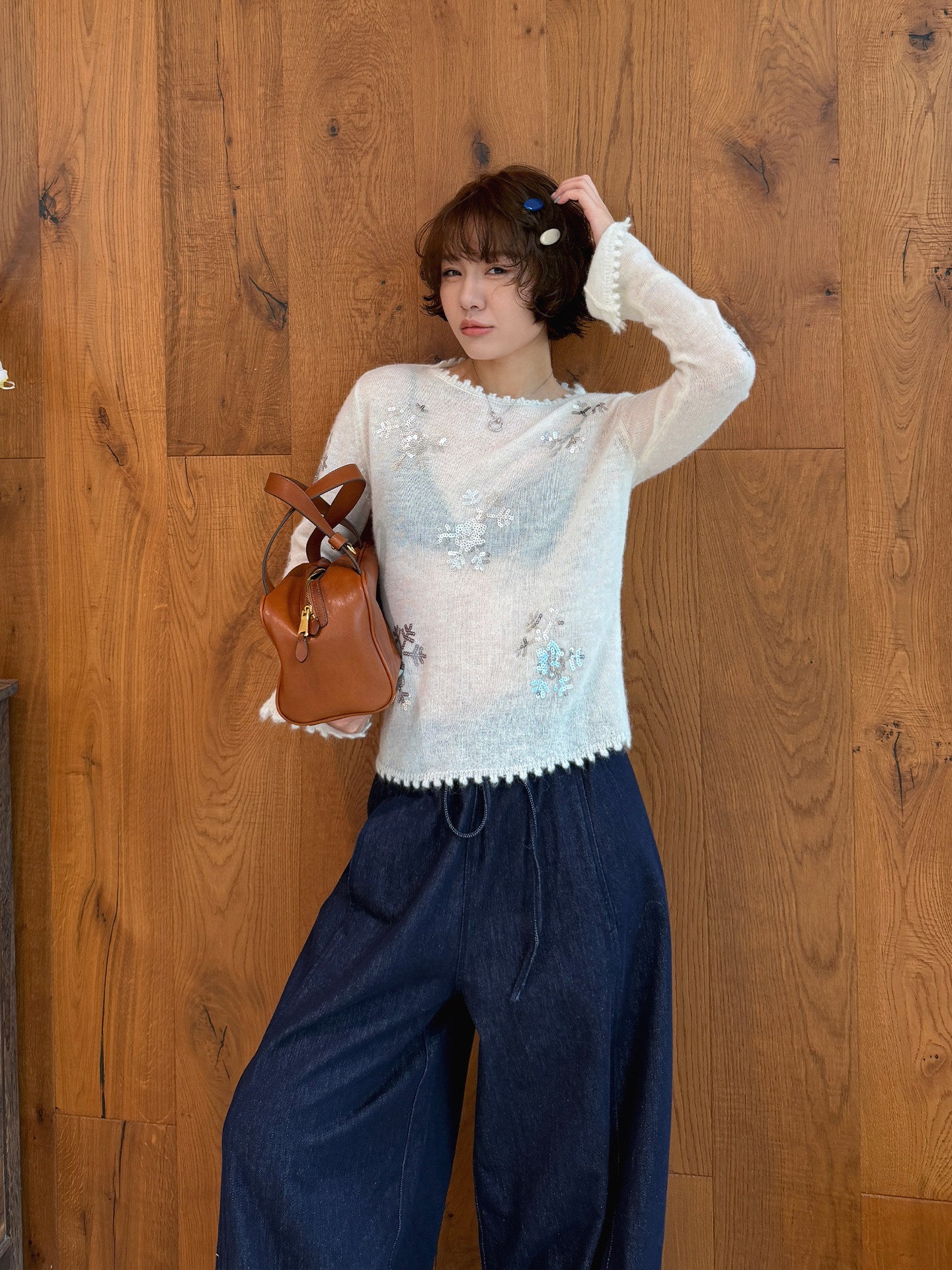 Snowflake Sequin Knit Sweater_BDHL8422