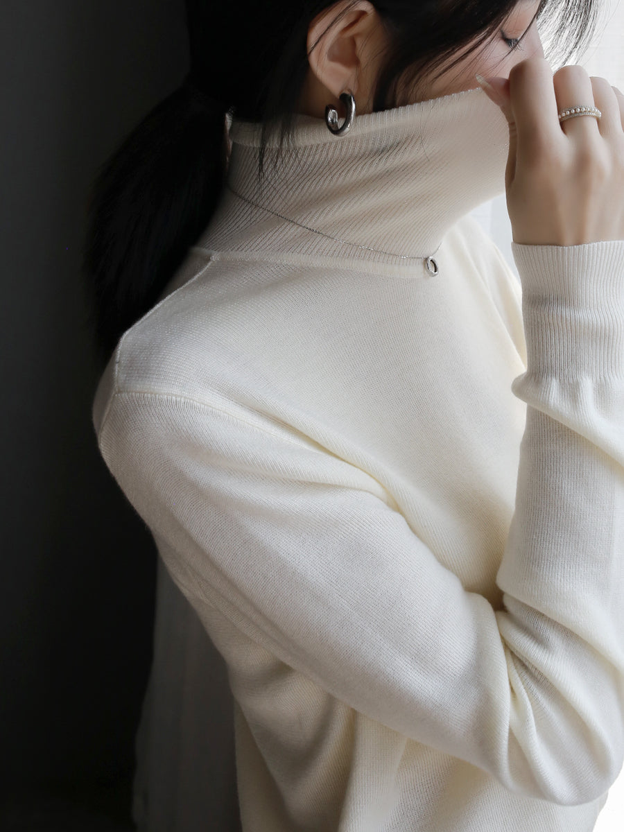 High-Neck Slim-Waist Knit Tops_BDHL7917