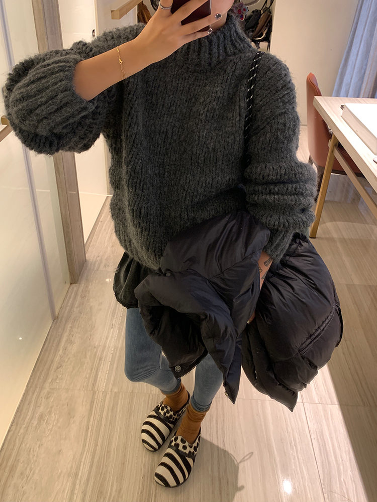 Half Turtleneck Loose Thick Knit_BDHL6732