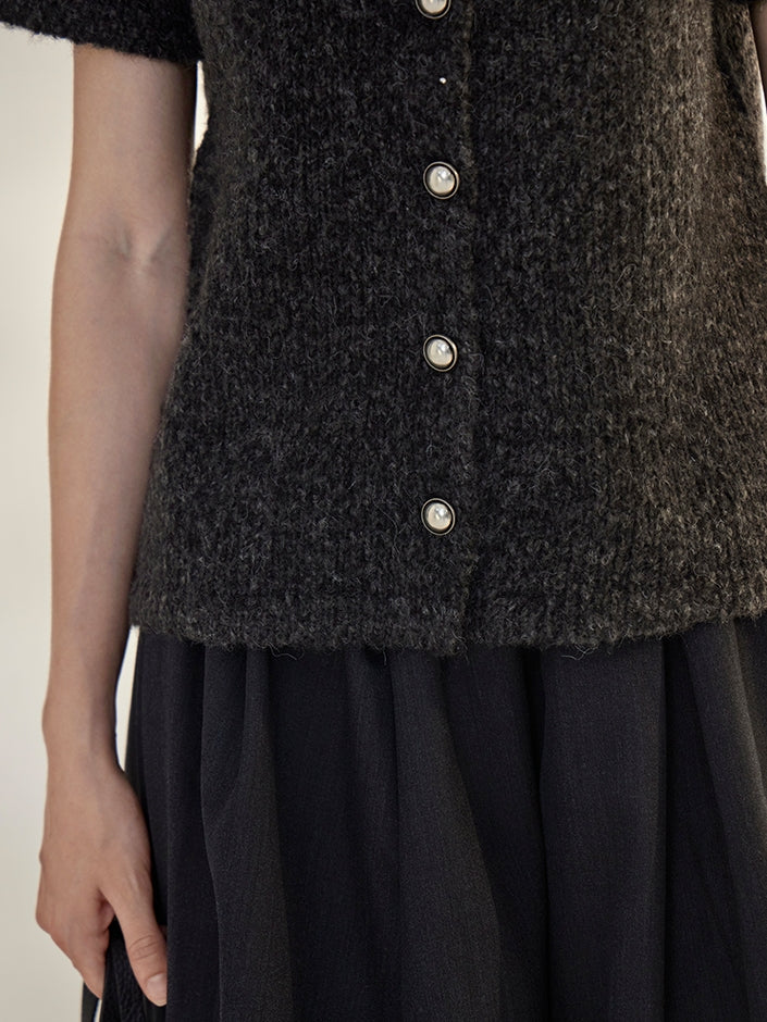 Round-Neck Knit Cardigan_BDHL7736
