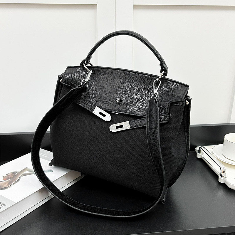 Two-Tone Flap Handbag_BDHL8445
