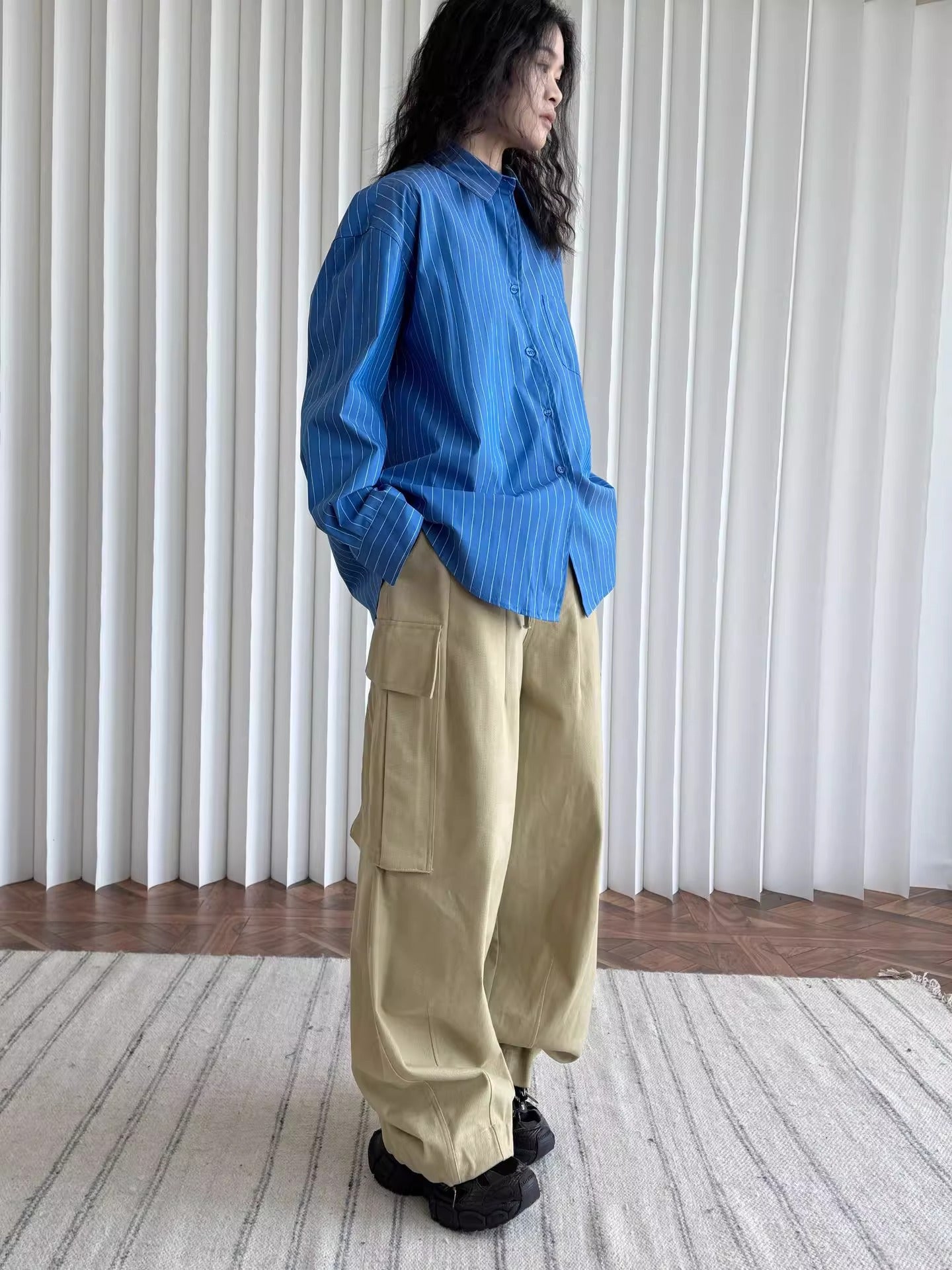 Fresh Vertical Striped Shirt_BDHL7372