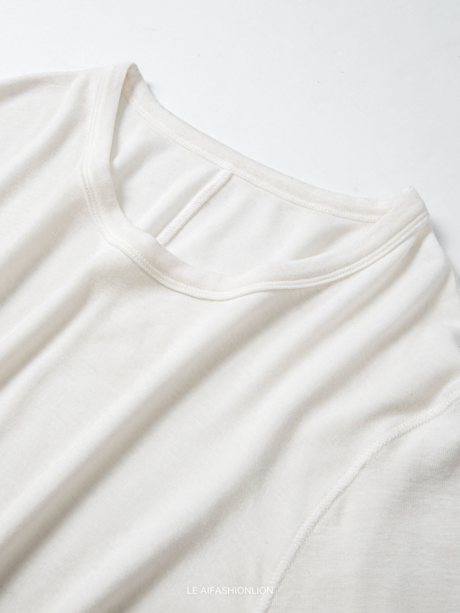 Slim-Fit Long-Sleeved Tops_BDHL8045